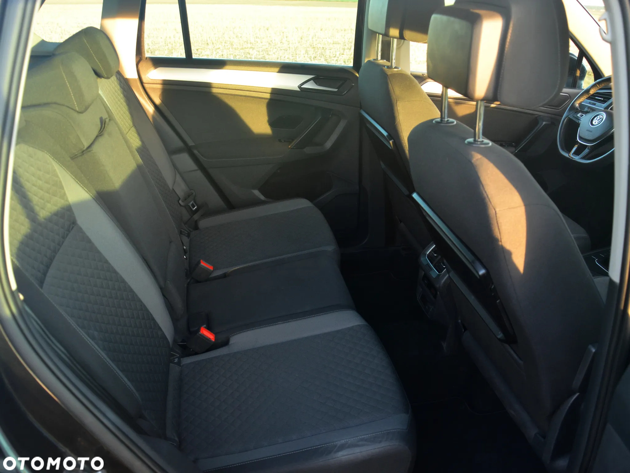 Volkswagen Tiguan - 10