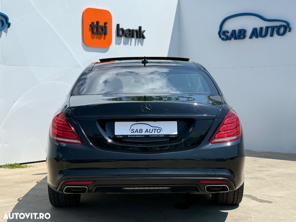 Mercedes-Benz S 500 4MATIC Aut - 31