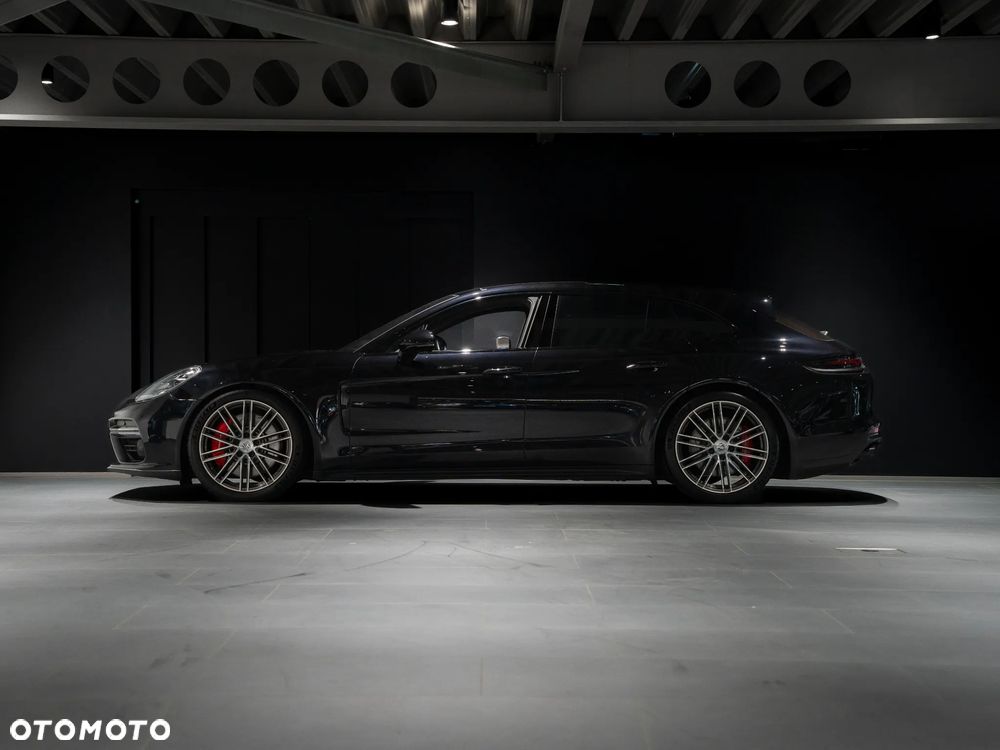 Porsche Panamera Turbo - 2
