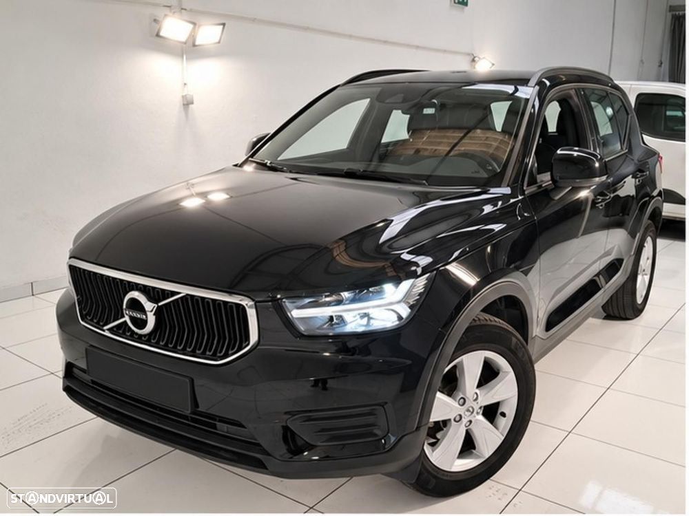 Volvo XC 40 1.5 T2 Momentum Core Geartronic - 1