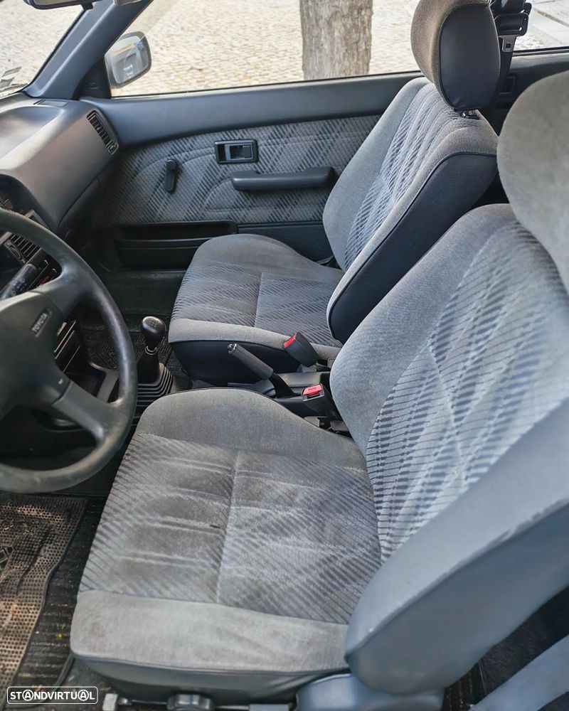 Toyota Corolla Liftback 1.3 - 7
