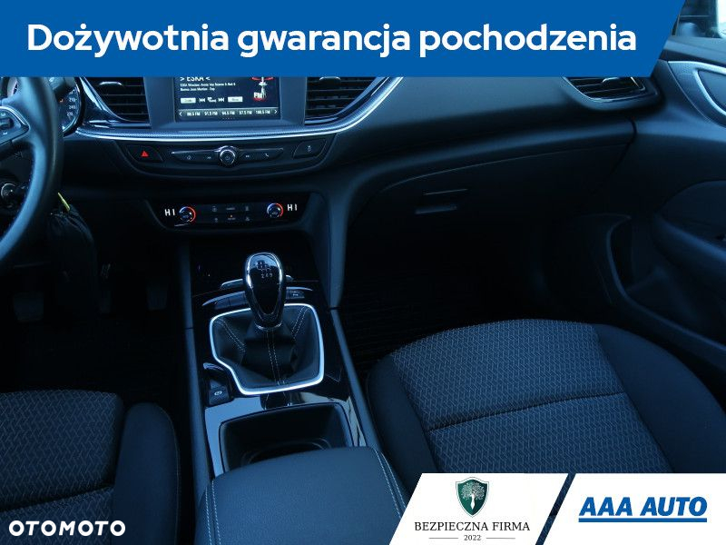 Opel Insignia - 9