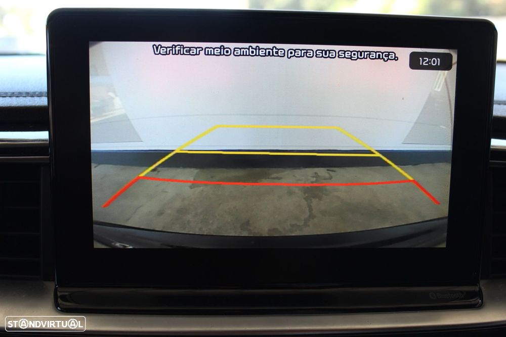 Kia ProCeed 1.6 CRDi GT Line+SRF - 24