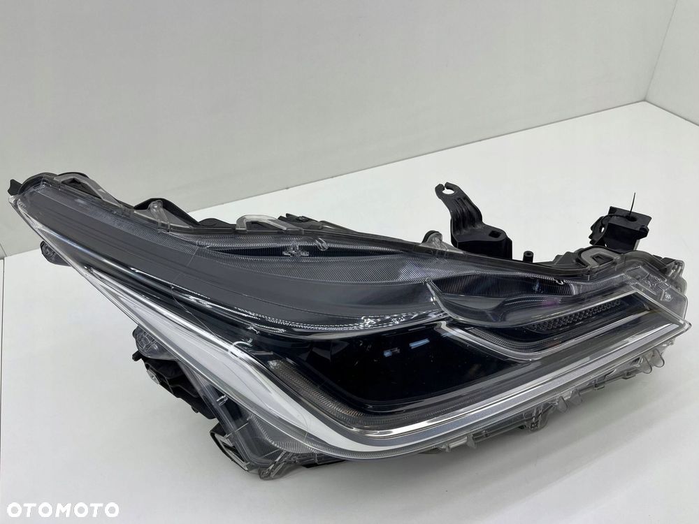 TOYOTA COTOLLA E21 PRAWA LAMPA FULL LED EUROPA 81110-02T51 - 6