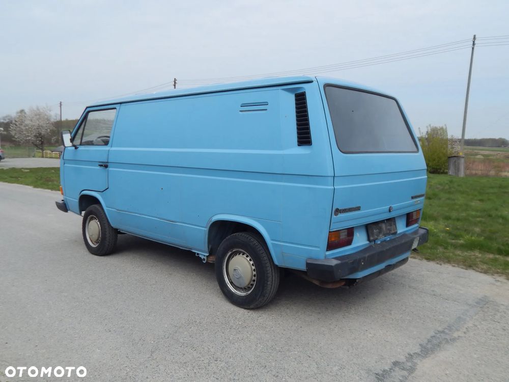 Volkswagen Transporter - 7
