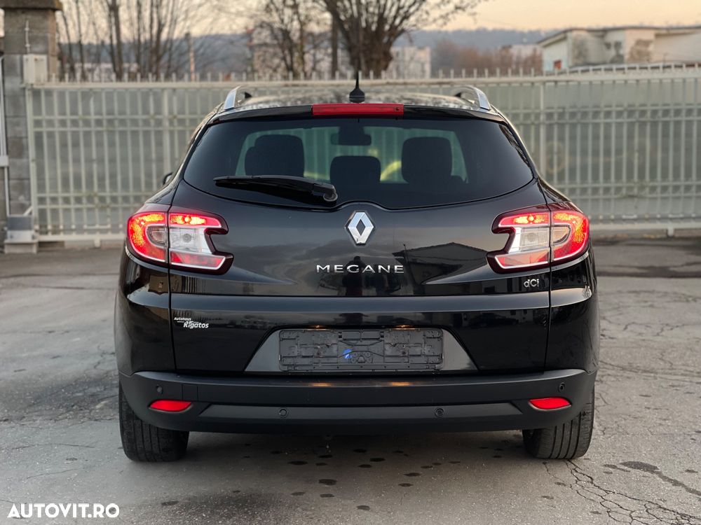 Renault Megane ENERGY dCi 130 Start & Stop Bose Edition - 28