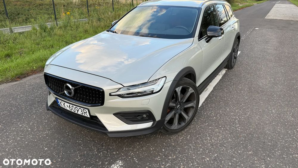 Volvo V60 Cross Country D4 AWD Geartronic Pro - 12