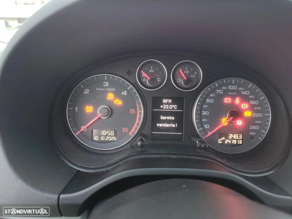Audi A3 Sportback 1.6 TDI S-line - 23