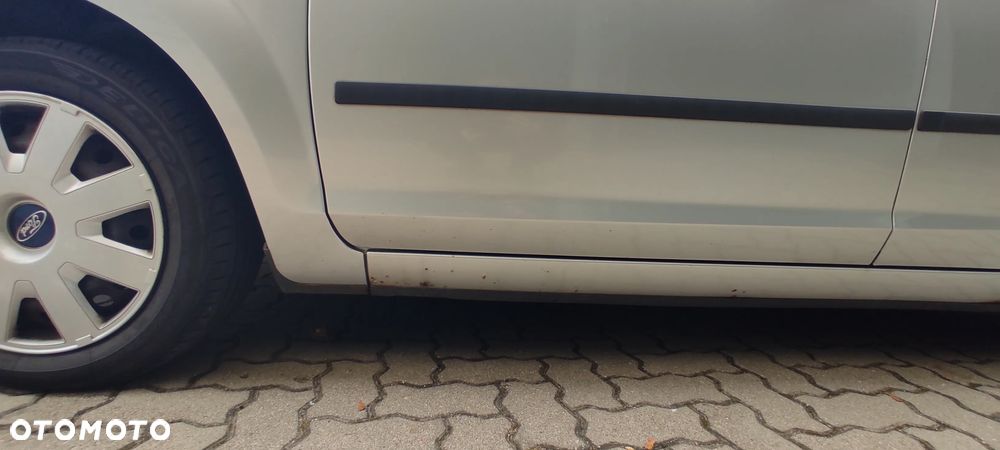 Ford Focus - 27