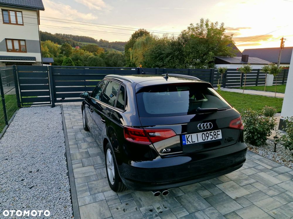 Audi A3 Sportback 2.0 TDI Attraction - 4