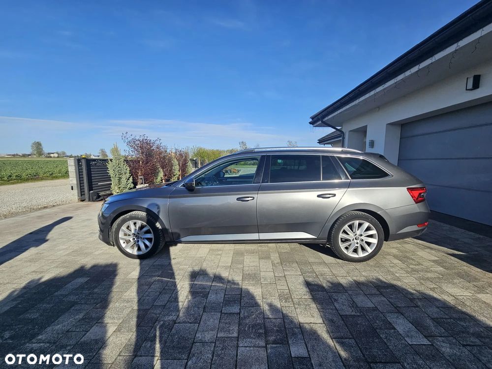Skoda Superb 2.0 TDI SCR Ambition DSG - 5