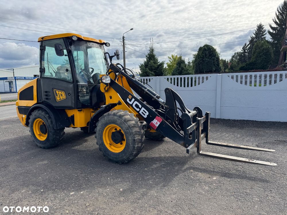 JCB 406 T4 - 5