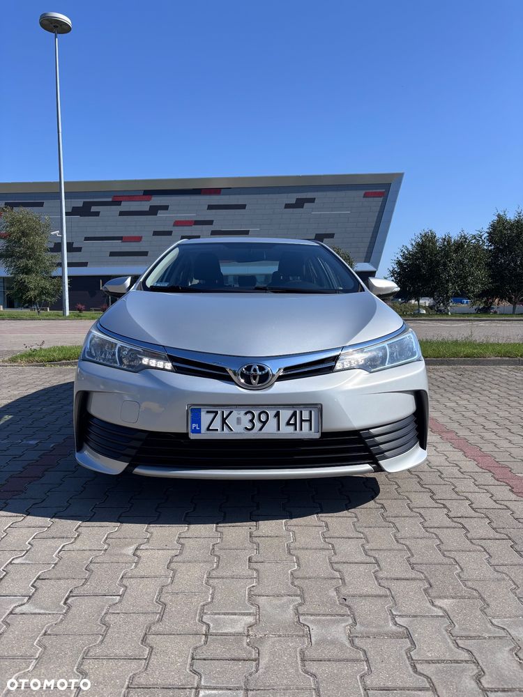 Toyota Corolla 1.6 Active - 3