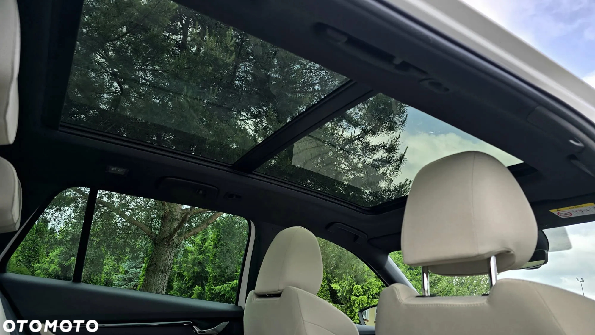 Skoda Octavia Combi 2.0 TDI DSG First Edition - 21
