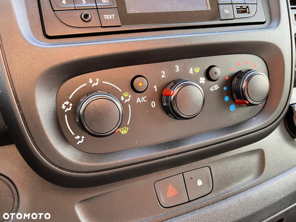 Opel Vivaro/Trafic LONG 1.6 CDTI 120KM - Pojedyncza Turbina/ Jedyne 134 Tys.KM/ Tempomat/ Klima/ Polski Salon, Pierwszy Właściciel/ BEZWYPADKOWY/ FV 23%/ Zadbany Egzemplarz !!! - 31