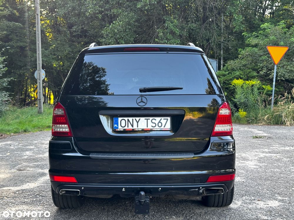 Mercedes-Benz GL 450 - 6