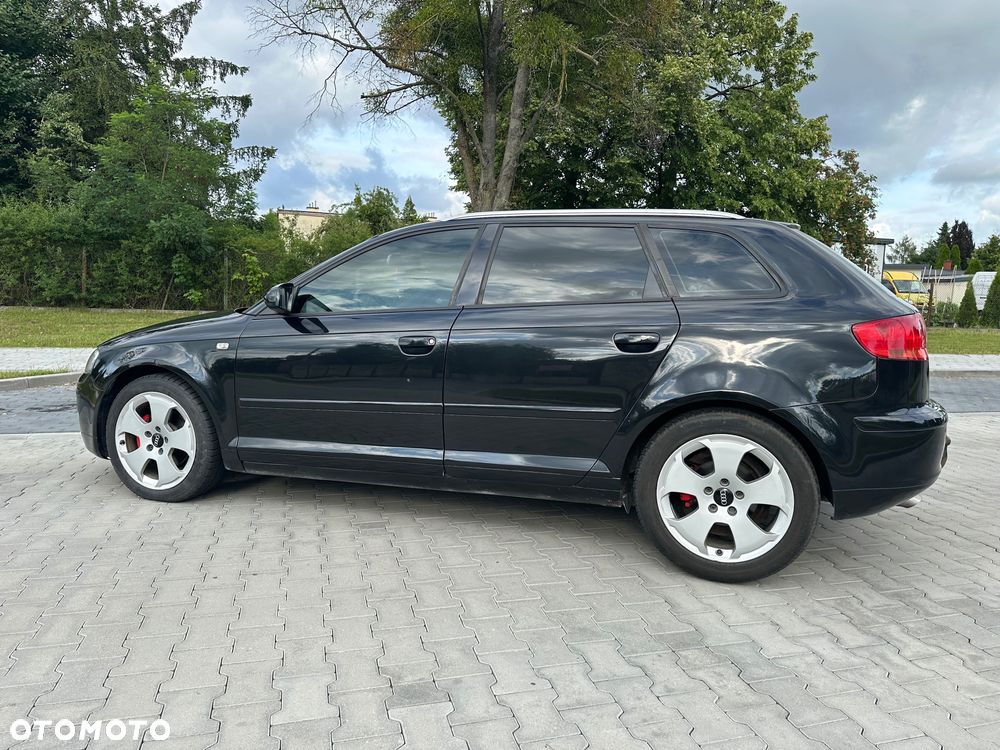 Audi A3 Sportback - 4
