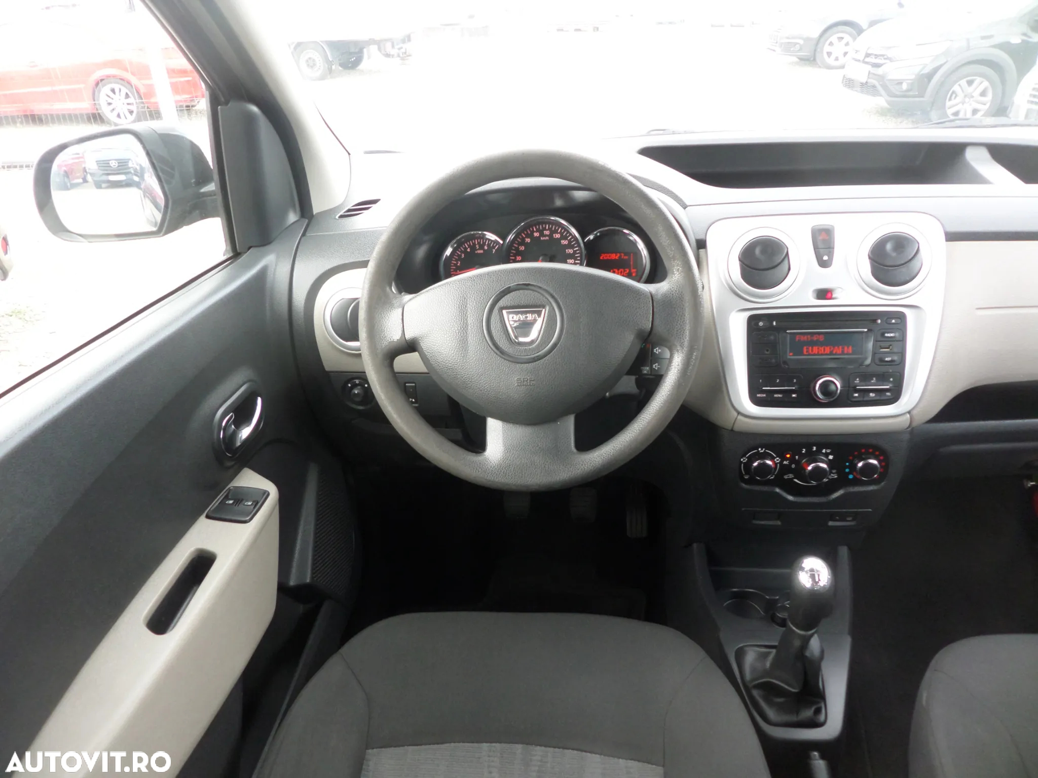 Dacia Dokker 1.5 dCi 90 CP Laureate - 29