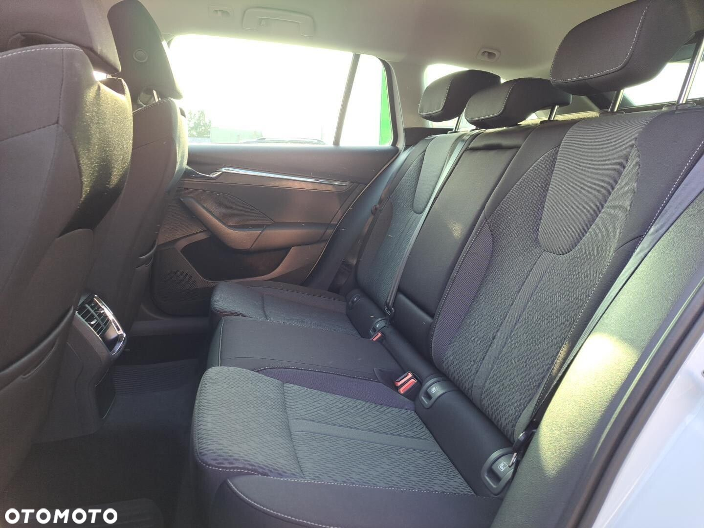 Skoda Octavia 2.0 TSI 4x4 Style DSG - 16