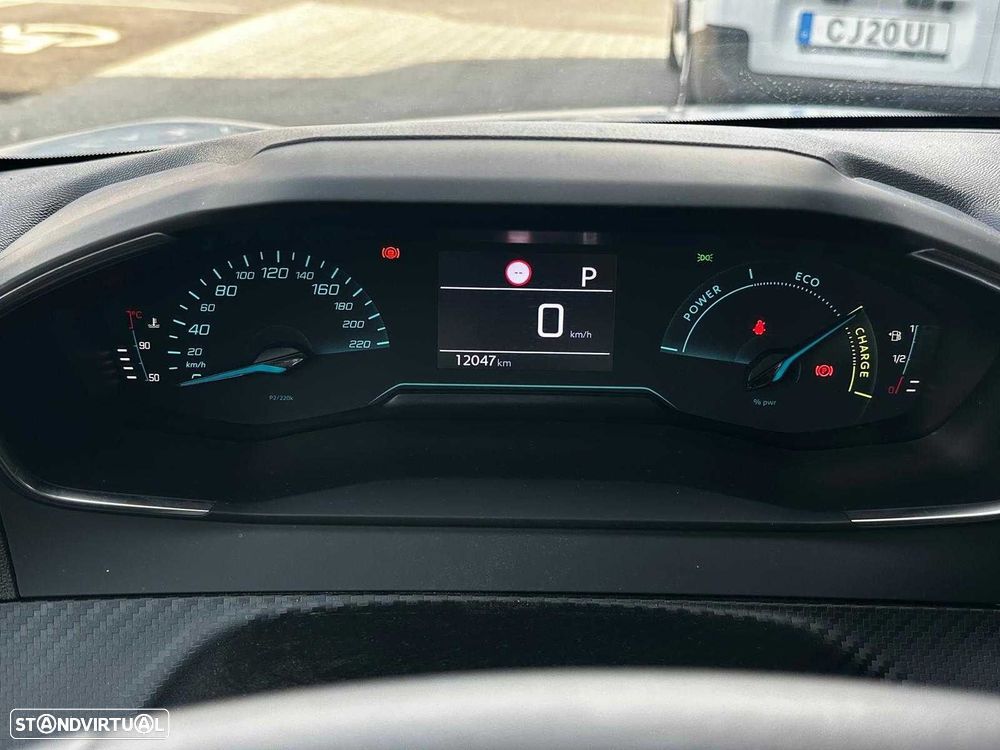 Peugeot 208 1.2 Hybrid Style e-DCS6 - 11