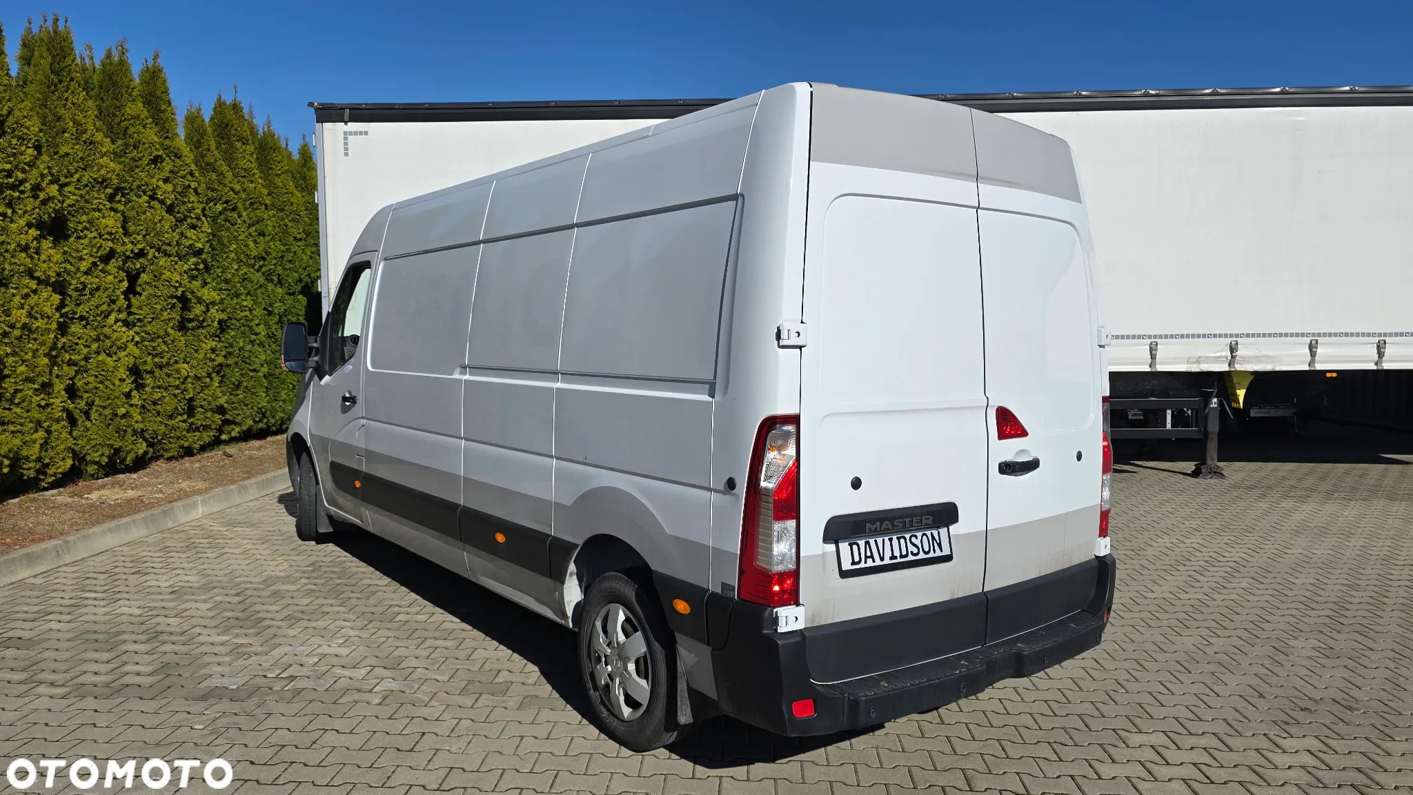 Renault Master - 15