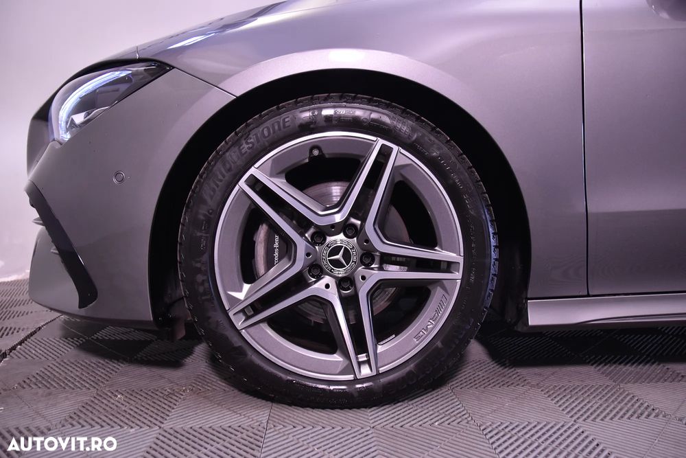Mercedes-Benz CLA 180 MHEV Coupe - 13