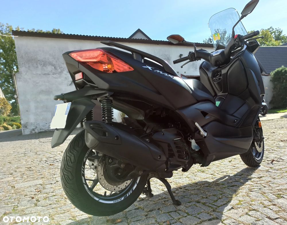 Yamaha X-max - 7