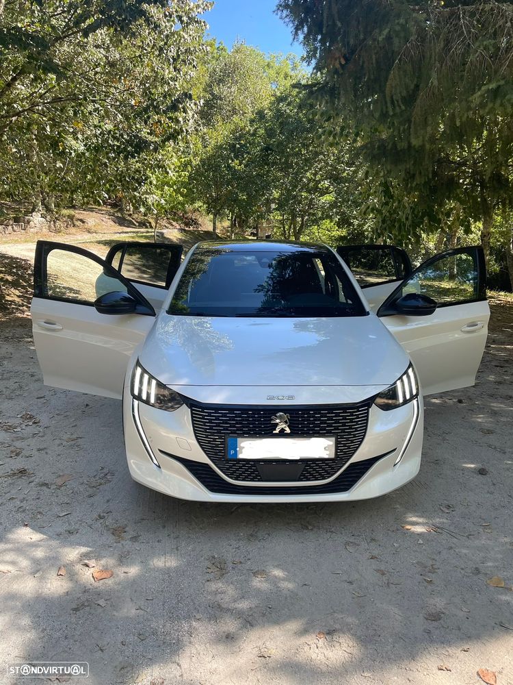 Peugeot 208 1.2 PureTech GT Line - 4