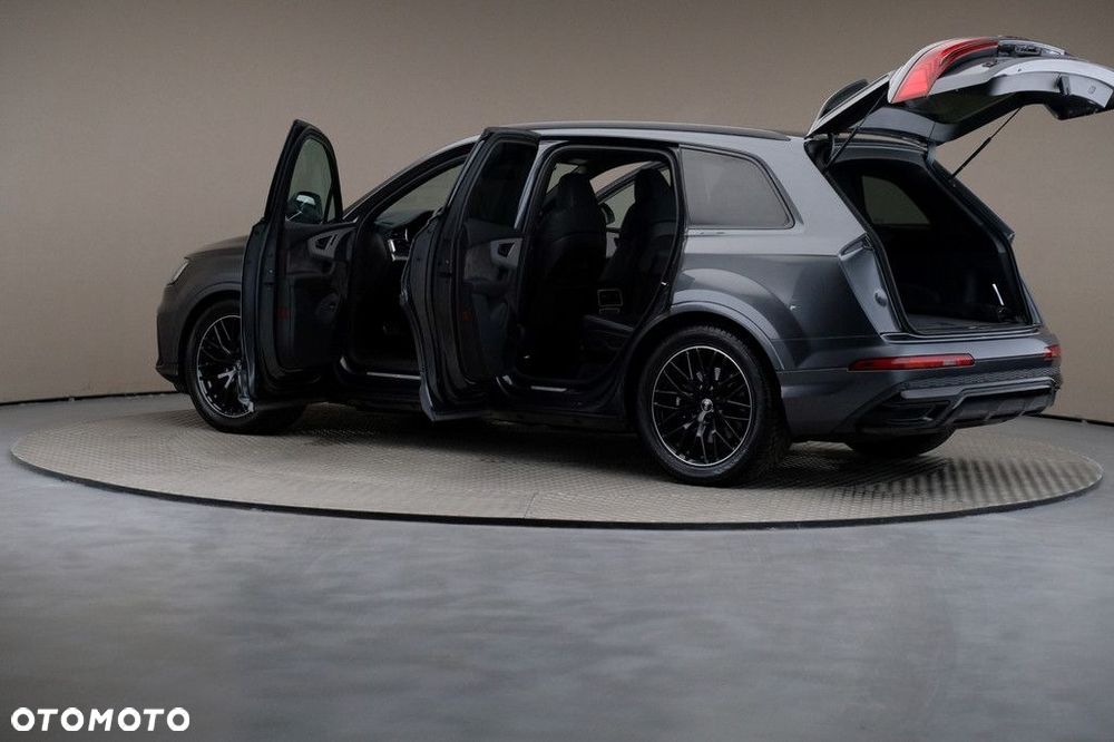 Audi Q7 - 7