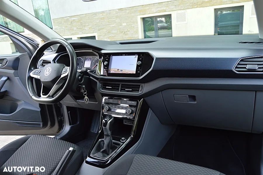 Volkswagen T-Cross 1.6 TDI DSG Life - 18