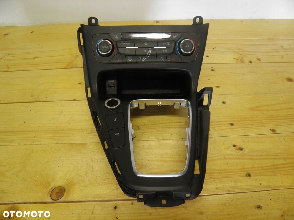 FOCUS MK3 PANEL NAWIEWU CLIMATRONIC KLIMATYZACJI F1ET-18C612-DJ - 1