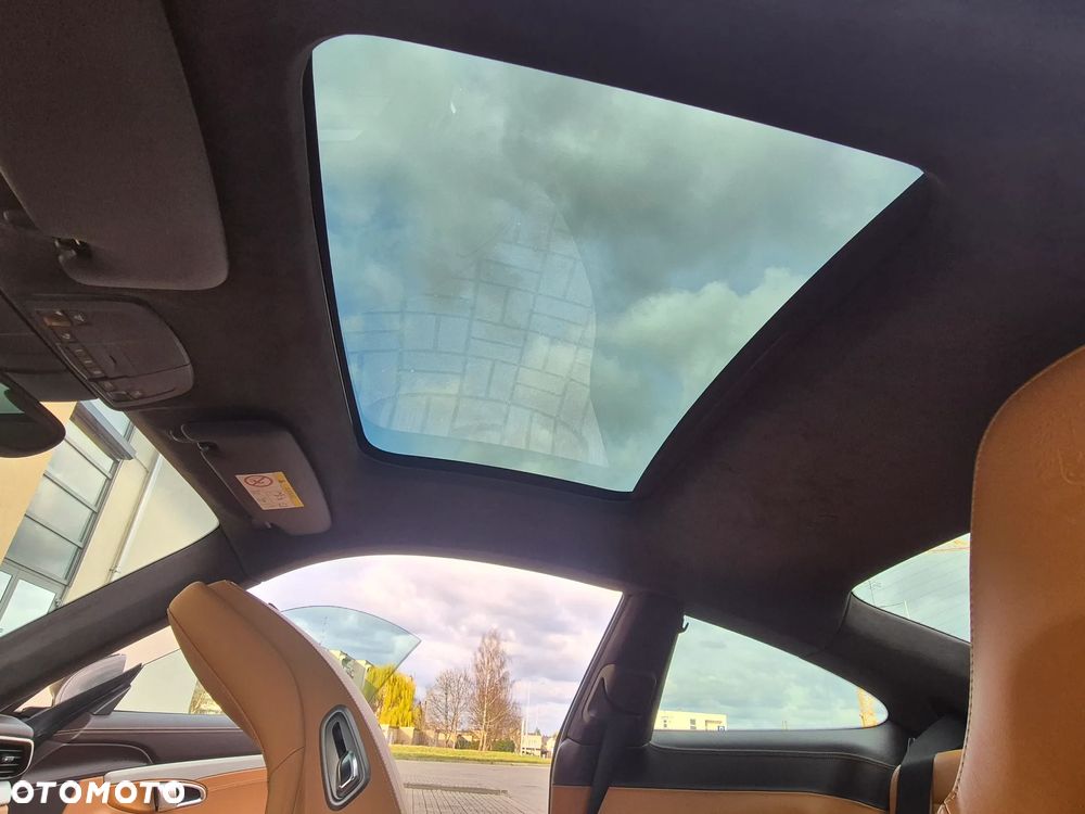 Porsche 911 Turbo S - 33