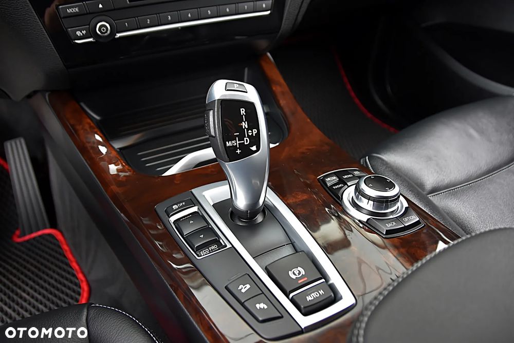 BMW X4 xDrive20i - 25