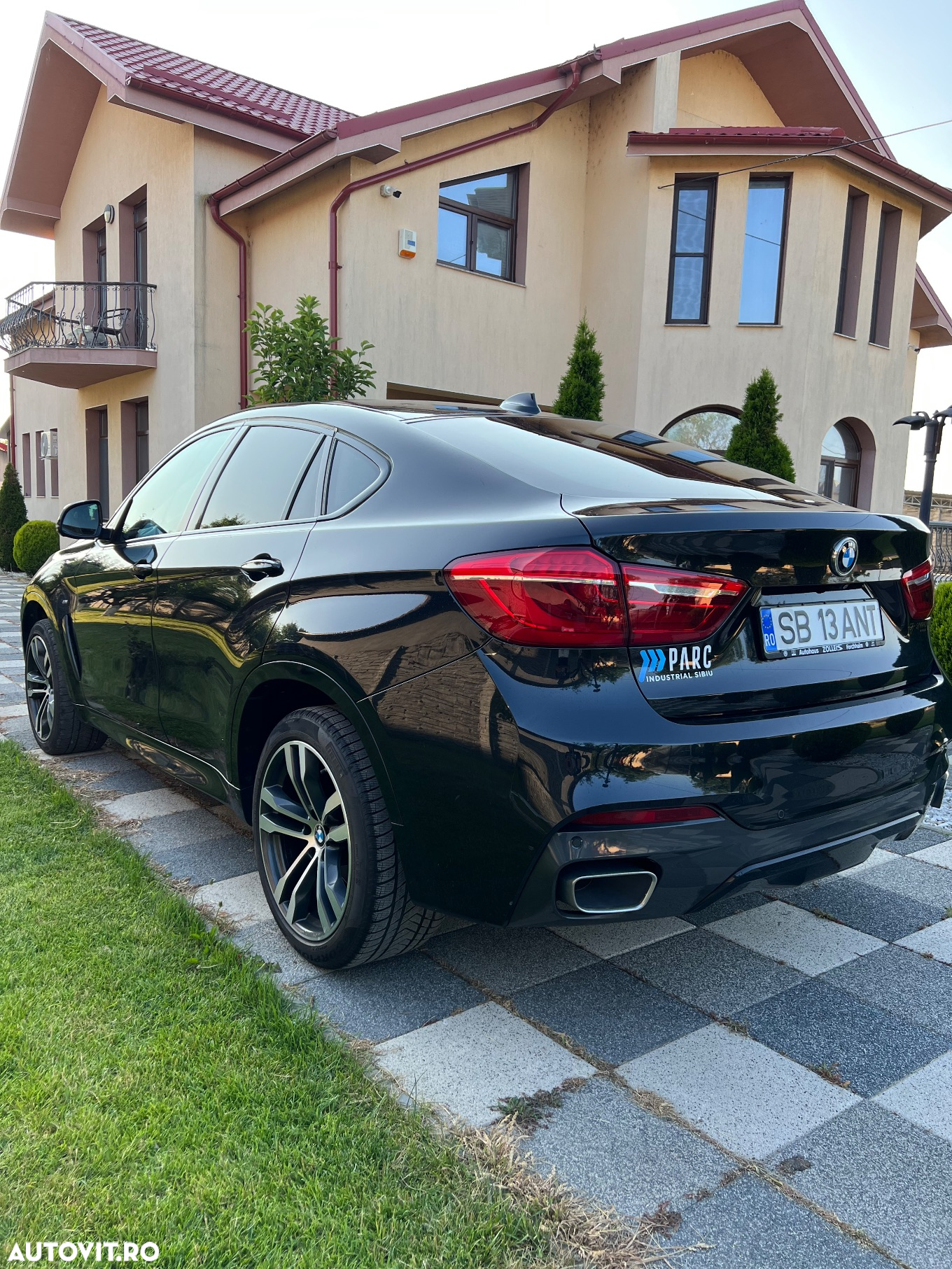 BMW X6 xDrive40d - 24