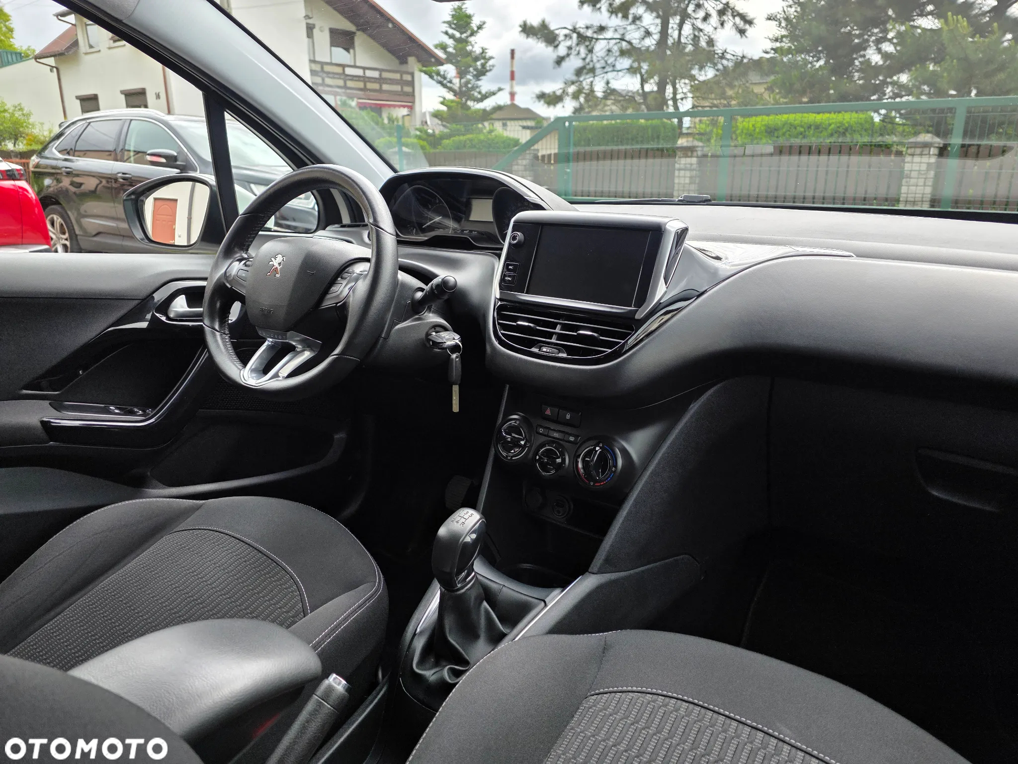 Peugeot 208 1.2 PureTech Active - 8