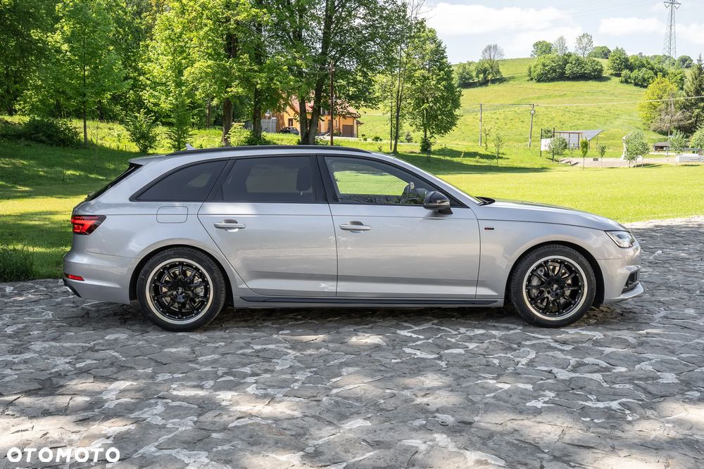 Audi A4 Avant 40 TDI Quattro S Line S tronic - 23