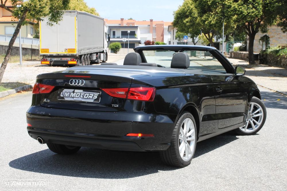 Audi A3 1.6 TDI Attraction Ultra - 11