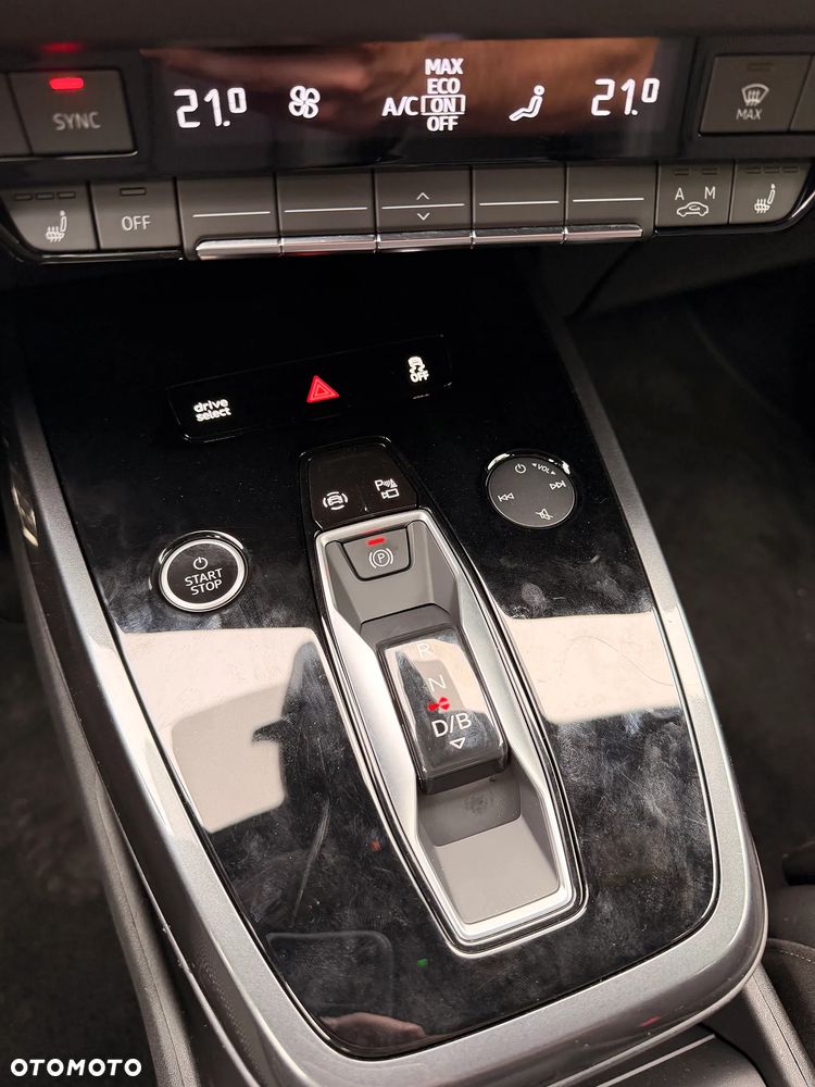 Audi Q4 Sportback e-tron 45 - 9