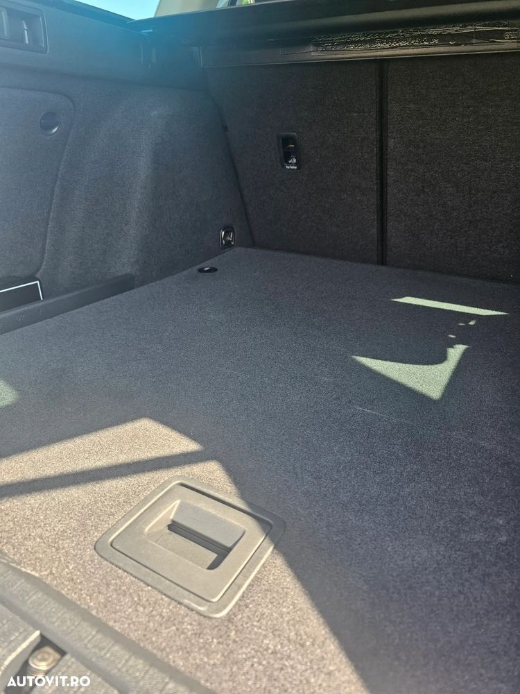 Volkswagen Golf 1.0 TSI Trendline - 27