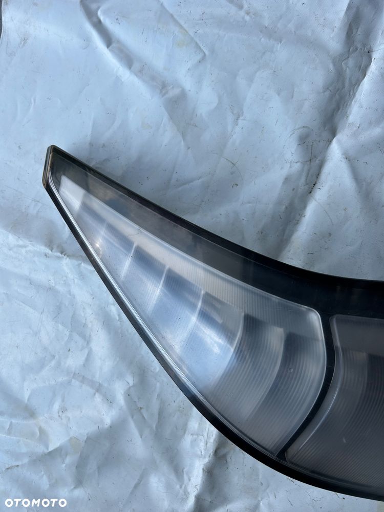 Saab 93 9-3 lampa tylna prawa kombi 04-11 - 2