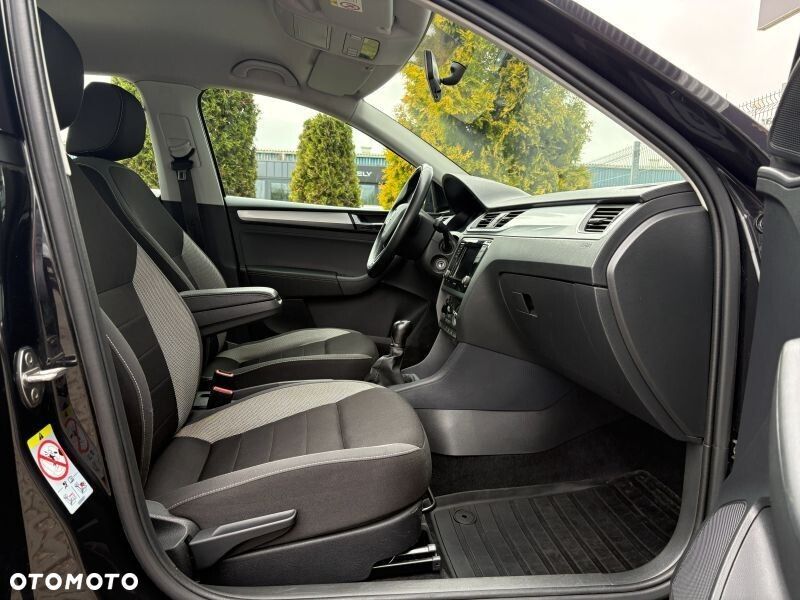 Skoda RAPID 1.0 TSI Ambition - 10