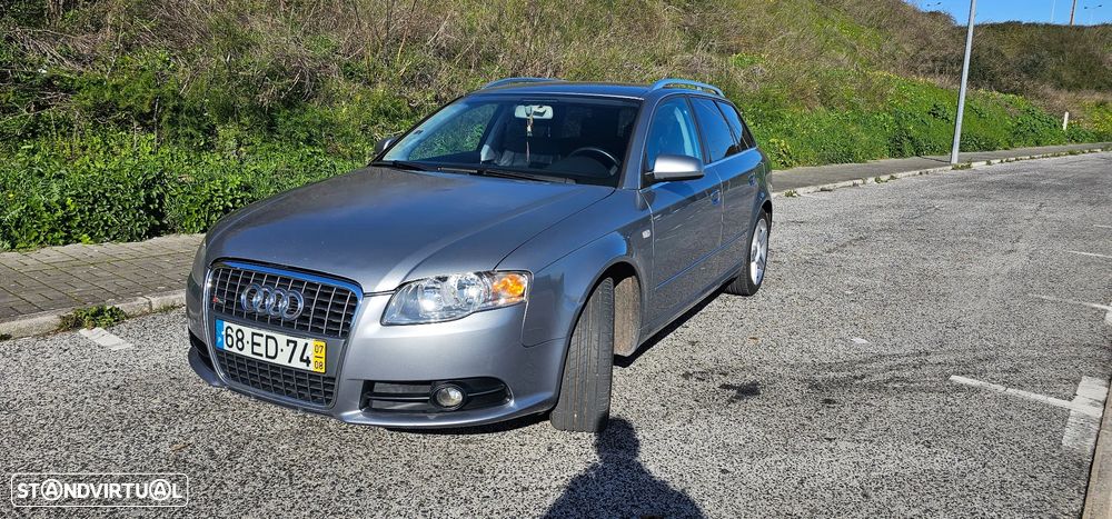 Audi A4 Avant 2.0 TDi S-line - 4