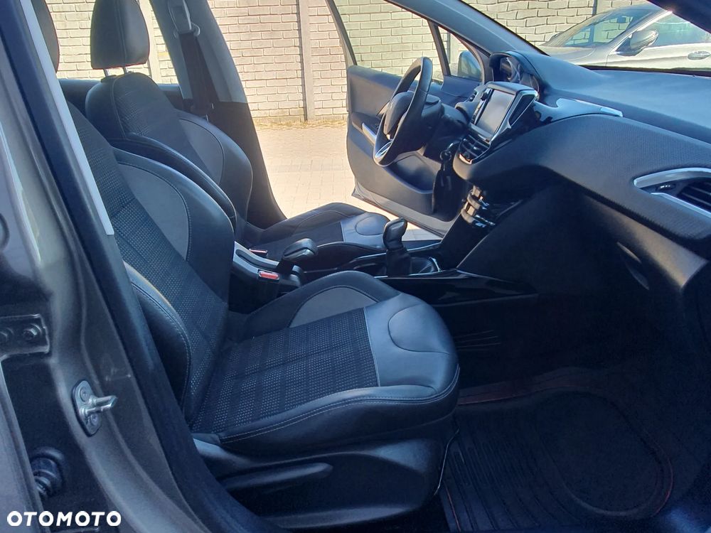Peugeot 2008 - 31