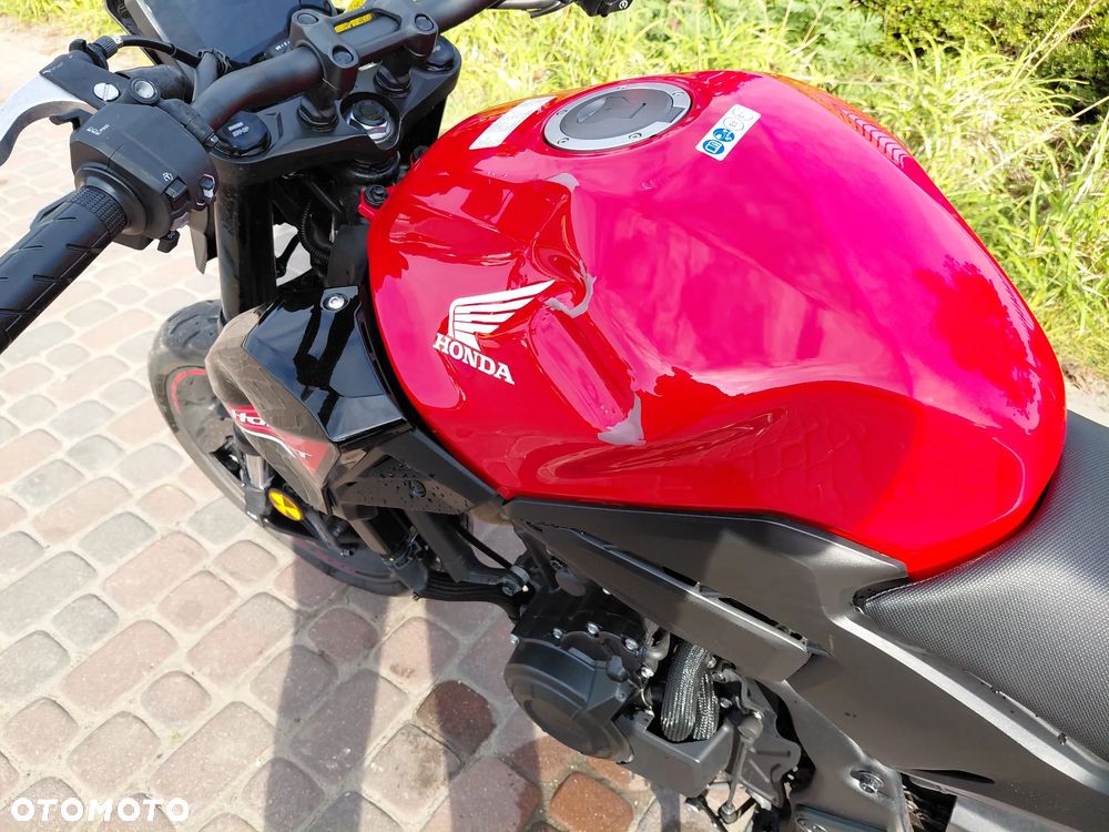 Honda CB - 27