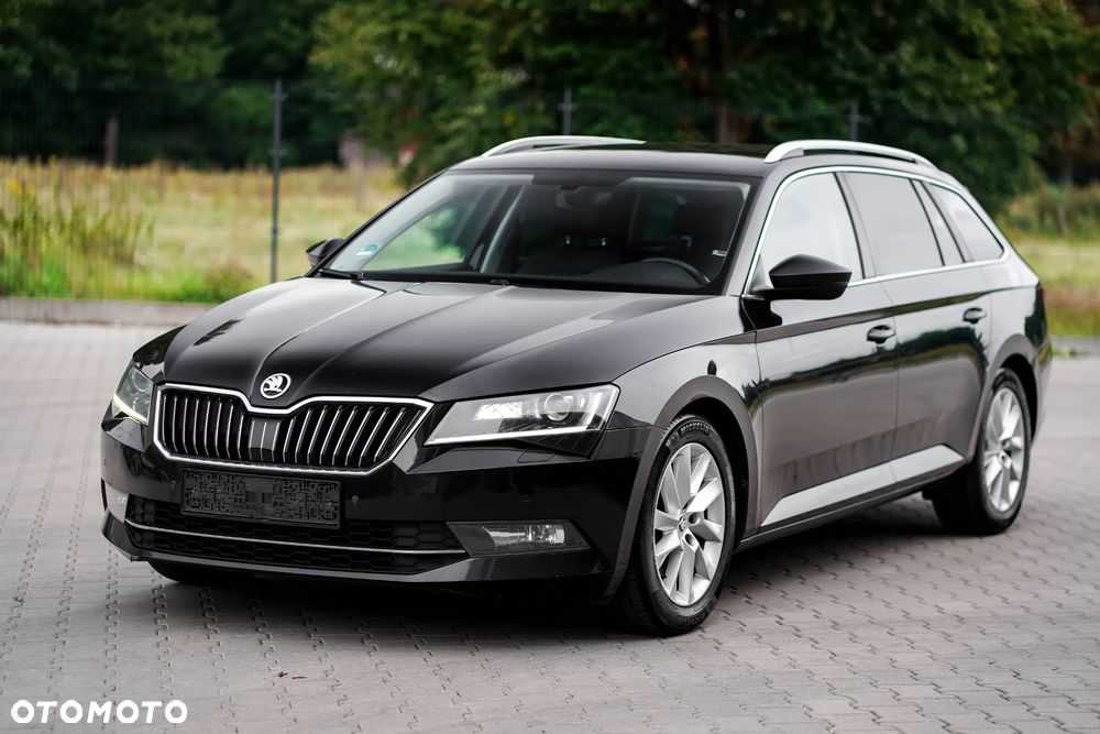 Skoda Superb 2.0 TDI Ambition - 2