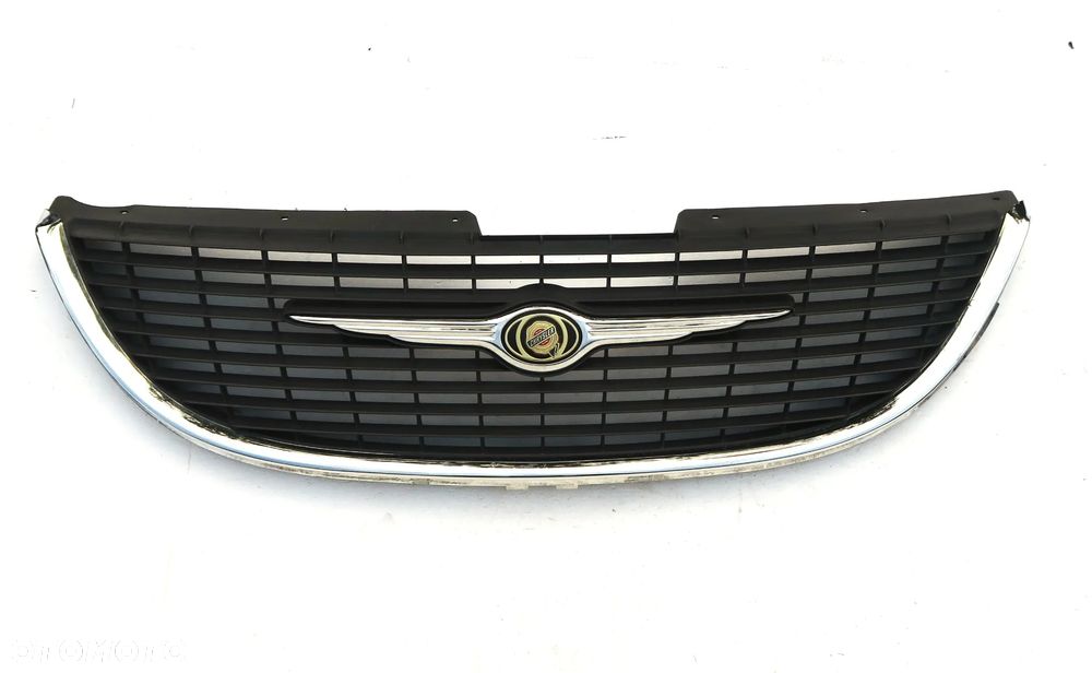 CHRYSLER VOYAGER 4 IV RG 2000 - 2004 grill ATRAPA logo chrom ORYGINAŁ OE - 1