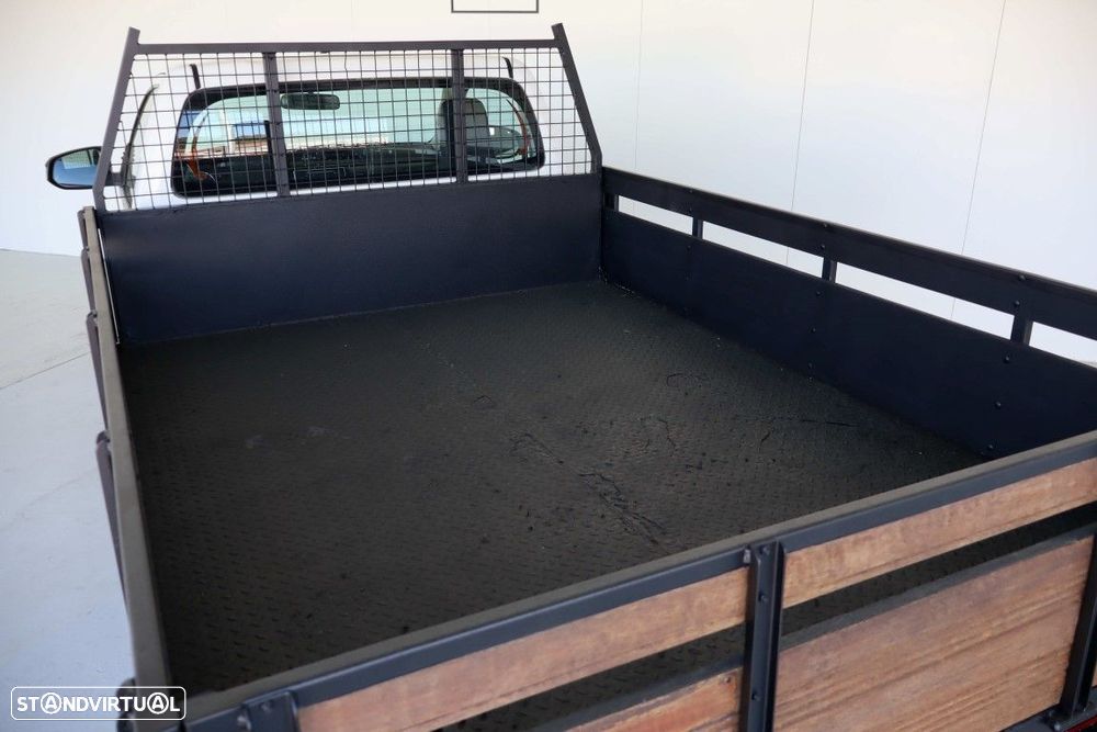 Toyota Hilux 4X4 150 CV 2L - 4