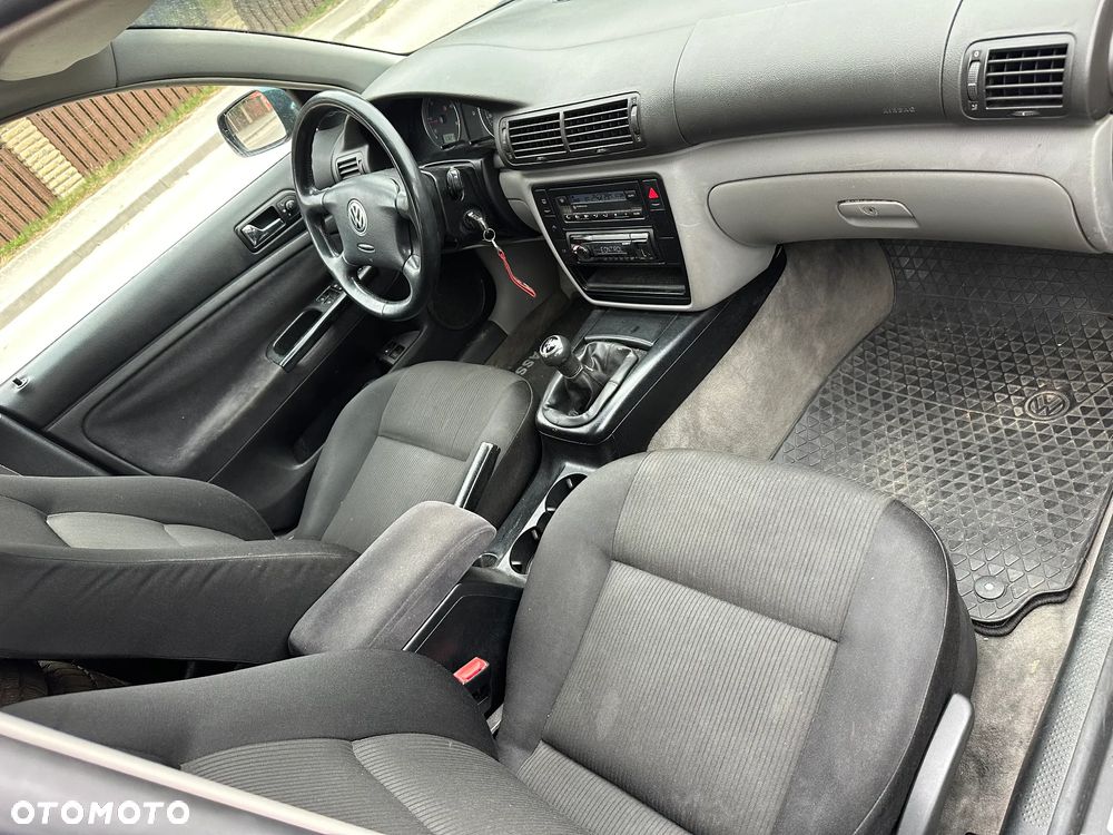 Volkswagen Passat 1.9 TDI - 3