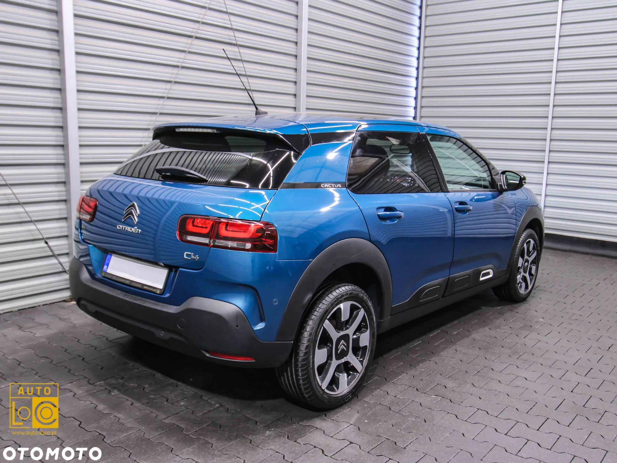 Citroën C4 Cactus 1.2 PureTech GPF Shine S&S - 8