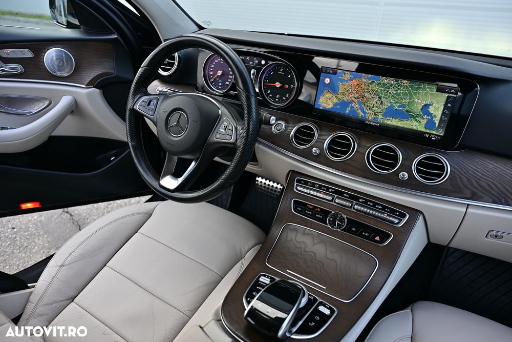 Mercedes-Benz E 220 d T-Modell 4MATIC Aut - 8